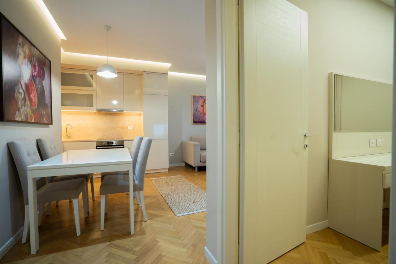 Center Tirana Liv Apartment Екстер'єр фото