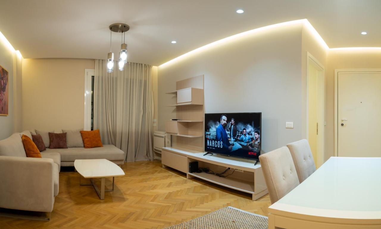 Center Tirana Liv Apartment Екстер'єр фото