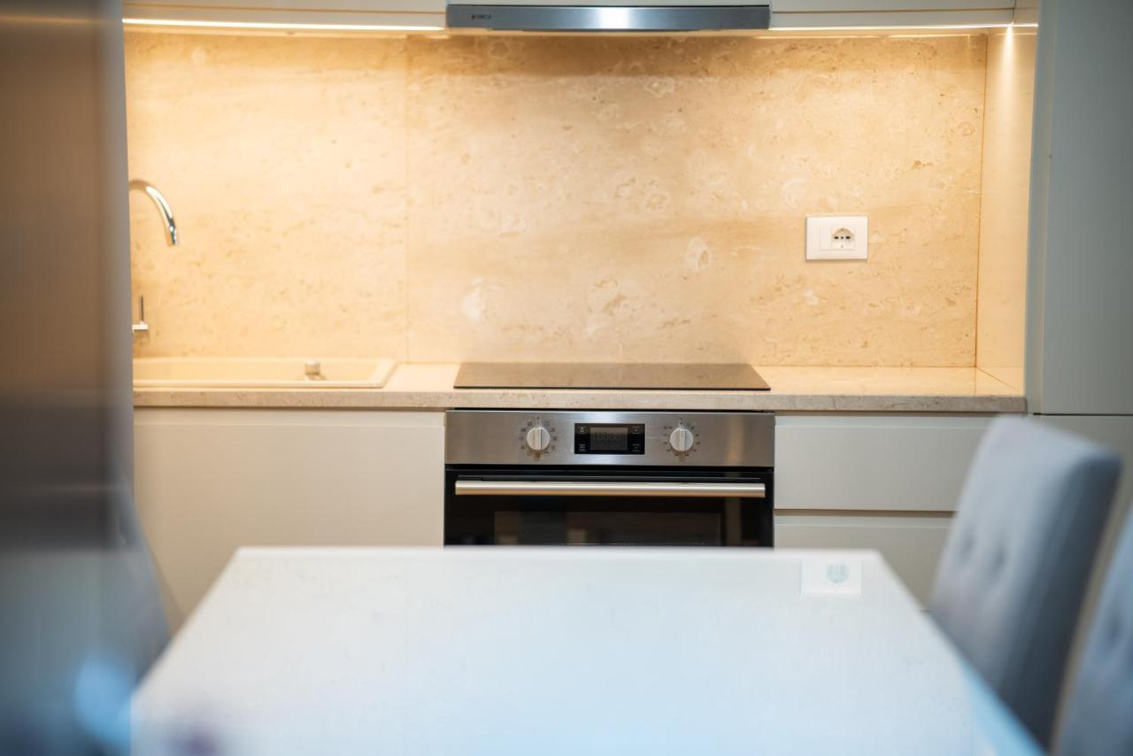 Center Tirana Liv Apartment Екстер'єр фото